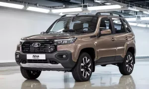Lada Niva Travel - xe gầm cao giá rẻ