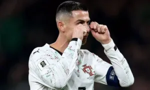 Bồ Đào Nha khiếu nại về thẻ đỏ của Ronaldo